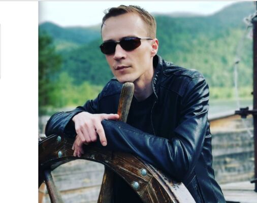  ,   Evgeniy, 40 ,   ,   