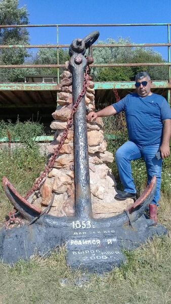  -,   Enok, 44 ,   ,   