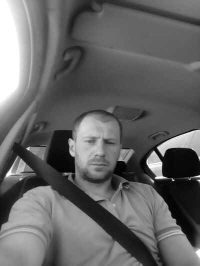  ,   Leo, 36 ,   ,   , c 