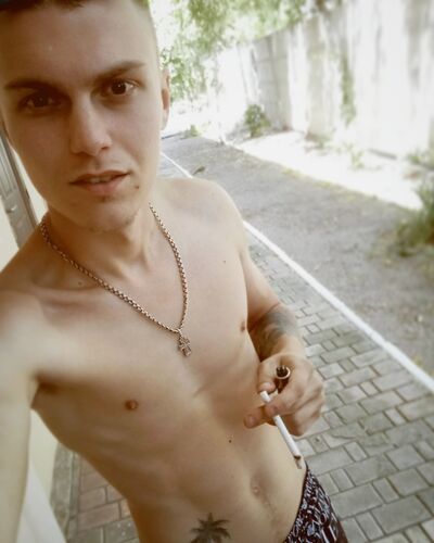  ,   Vlados, 28 ,   ,   , c 
