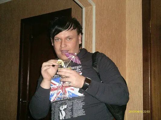  ,   Rusik, 33 ,   ,   