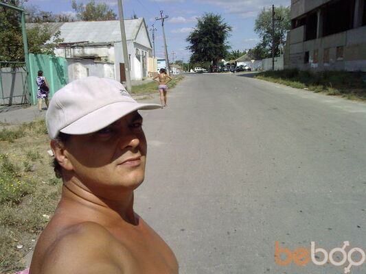  ,   Fayst, 57 ,   