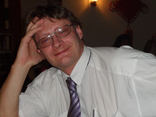  ,   Alex, 54 ,   
