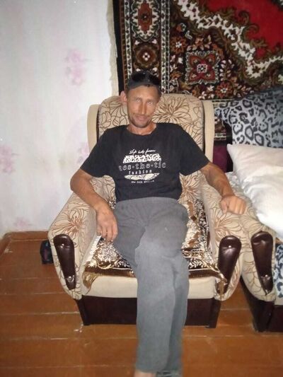  --,   Maksim, 48 ,   ,   