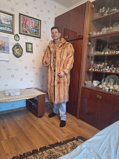  ,   Merardo, 54 ,   ,   