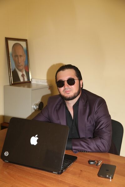  ,   Aladdin, 36 ,   ,   , c 