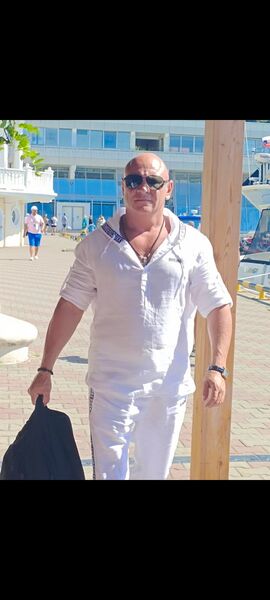  ,   Dmitrij, 49 ,   ,   , c 