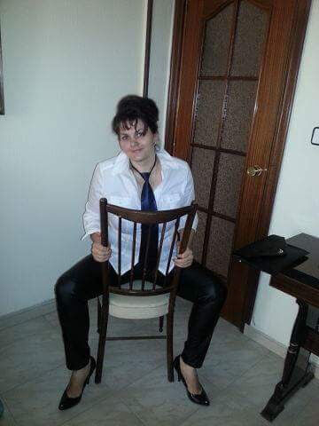 ���������� Burriana, ���� ������� Stefani, 40 ���, ������������ ��� ������, ����� � ���������, c�������� ���������