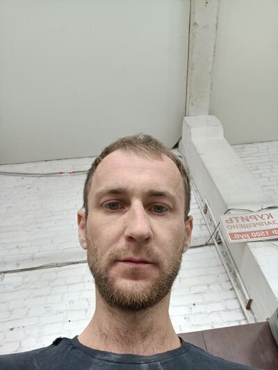 ,   Alex, 39 ,   ,   