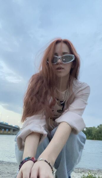  ,   , 24 ,   