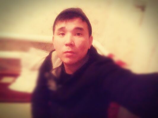 ,   Nurik, 35 ,   