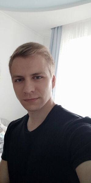  ,   Ivan, 28 ,   ,   