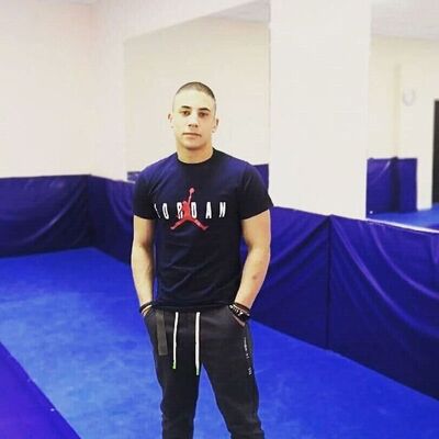  ,   Artem, 23 ,   ,   , c 