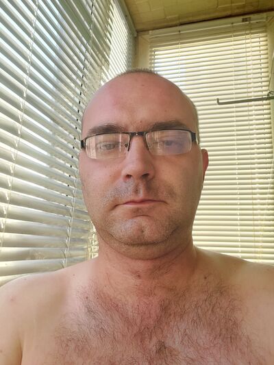  ,   Sergio, 41 ,   ,   