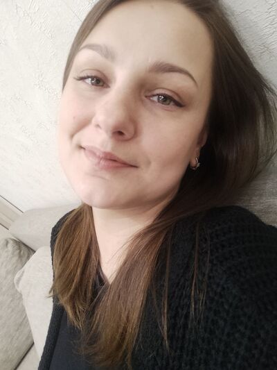  ,   Karlaila, 39 ,   ,   