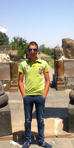 ,   Karen, 29 ,   