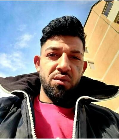  Backa Topola,   Dejan, 31 ,   ,   
