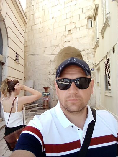  ,   Serg, 42 ,   