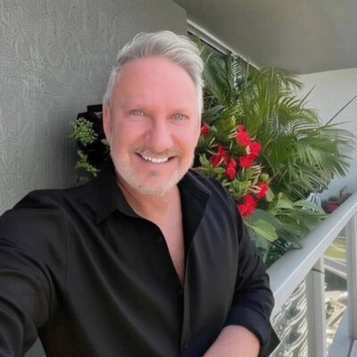   ,   JAMES, 55 ,   c 