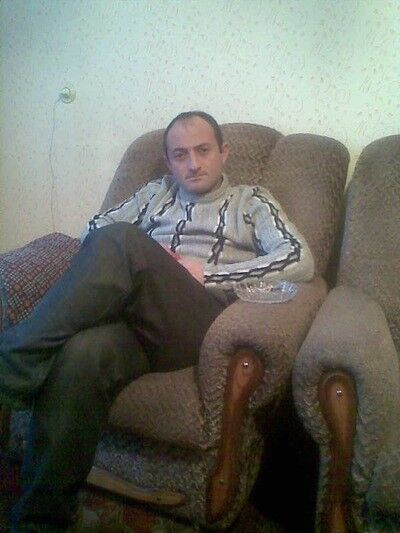  ,   Arman, 41 ,     , c 