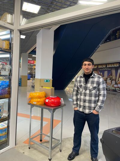  ,   Ayxan, 28 ,   ,   