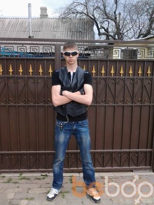  3853178  VLAD, 40 ,    