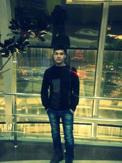 ,   Mashhur, 33 ,     , c 