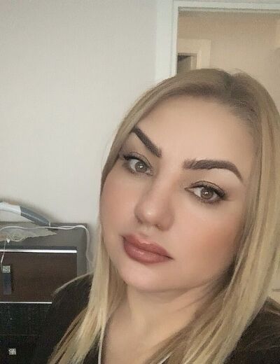  ,   Leyla, 51 ,   c , 
