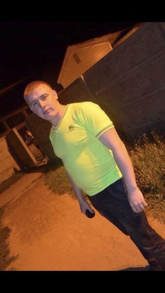  ,   Vlad, 33 ,   ,   