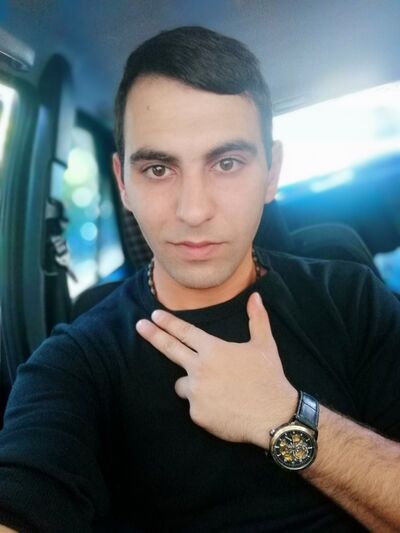  ,   Karen, 32 ,   ,   , c 