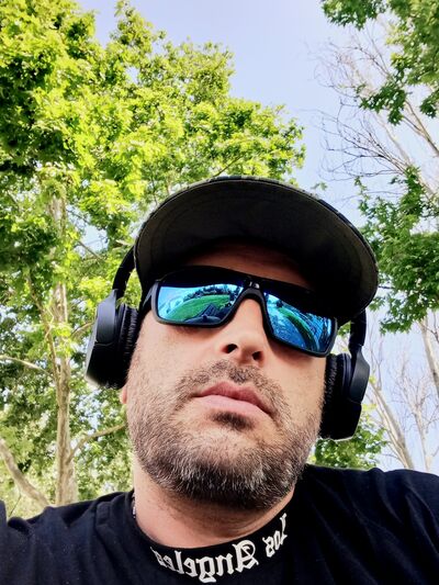  ,   Nikolas, 43 ,   ,   , c , 