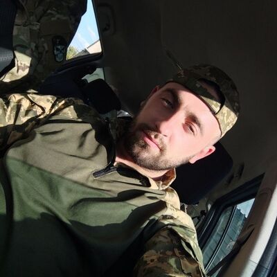  ,   Ivan, 29 ,   ,   