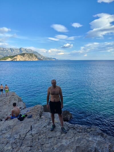  Podgorica,   Vladimir, 41 ,   ,   , 