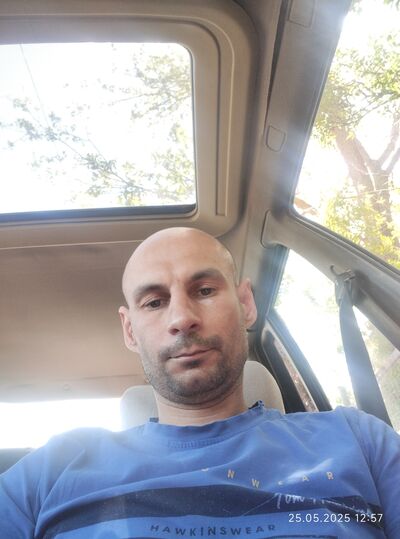  ,   Mikhail, 38 ,   ,   , c 