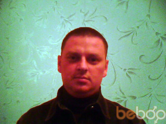  1943108  Dmitri, 48 ,     