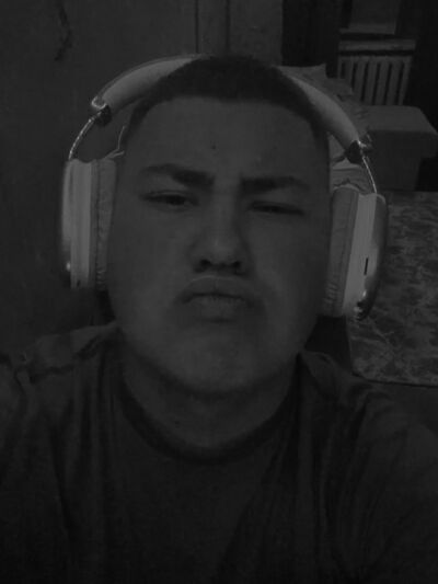  --,   Alexey, 22 ,     , c 