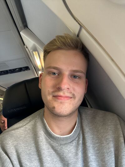  ,   Fabian, 25 ,   ,   