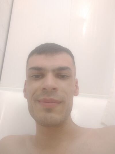  ,   Robert, 28 ,   ,   