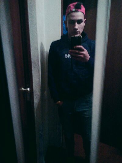  ,   Maloi, 24 ,     , c 
