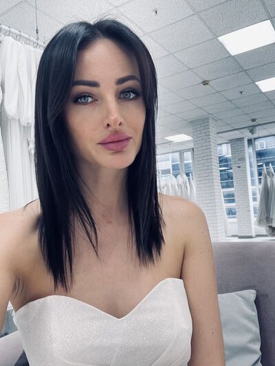  ,   Alina, 33 ,   ,   