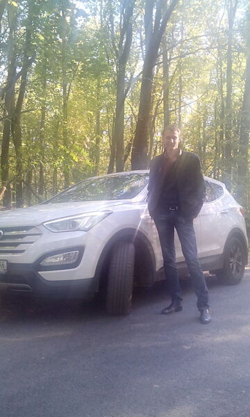  ,   Alex, 35 ,  