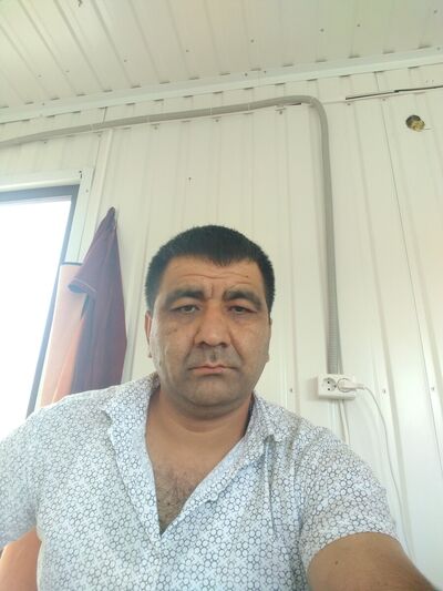  ,   Gulomjon, 42 ,   