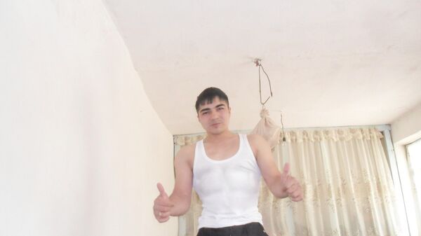  ,   Akbar, 36 ,   ,   , c 