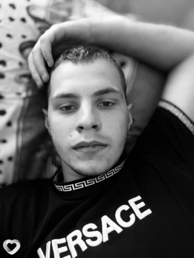  ,   Vito, 21 ,   ,   , 