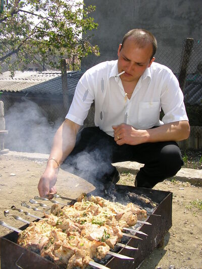  ,   Vasile, 42 ,     , c 