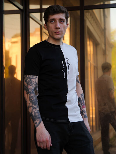  ,   Viktor, 32 ,   ,   , c 