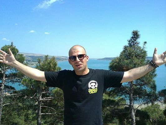  ,   Zik, 40 ,   , 