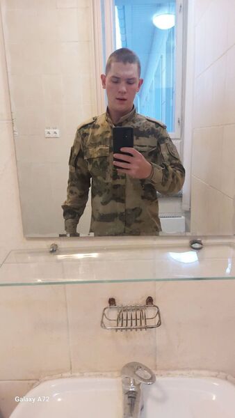  ,   Nikita, 22 ,   ,   