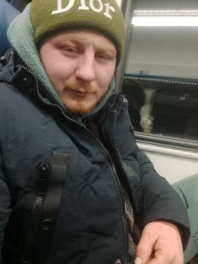  ,   Denis, 25 ,   ,   