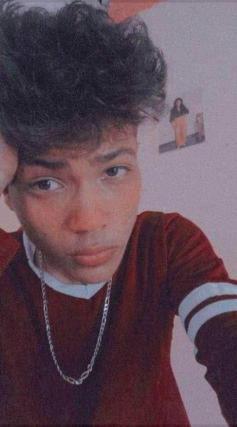  -,   Gabriel, 19 ,   ,   